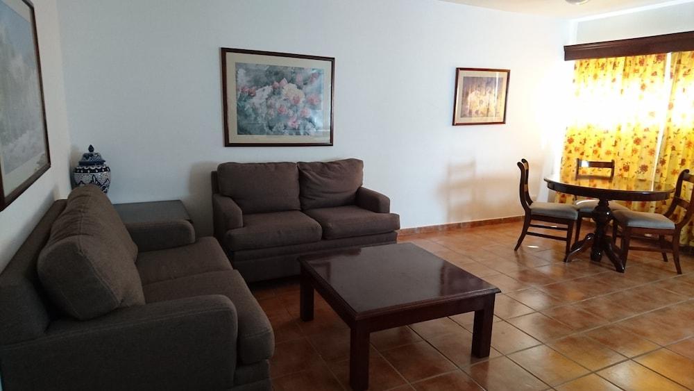 Best Western Saltillo Esterno foto